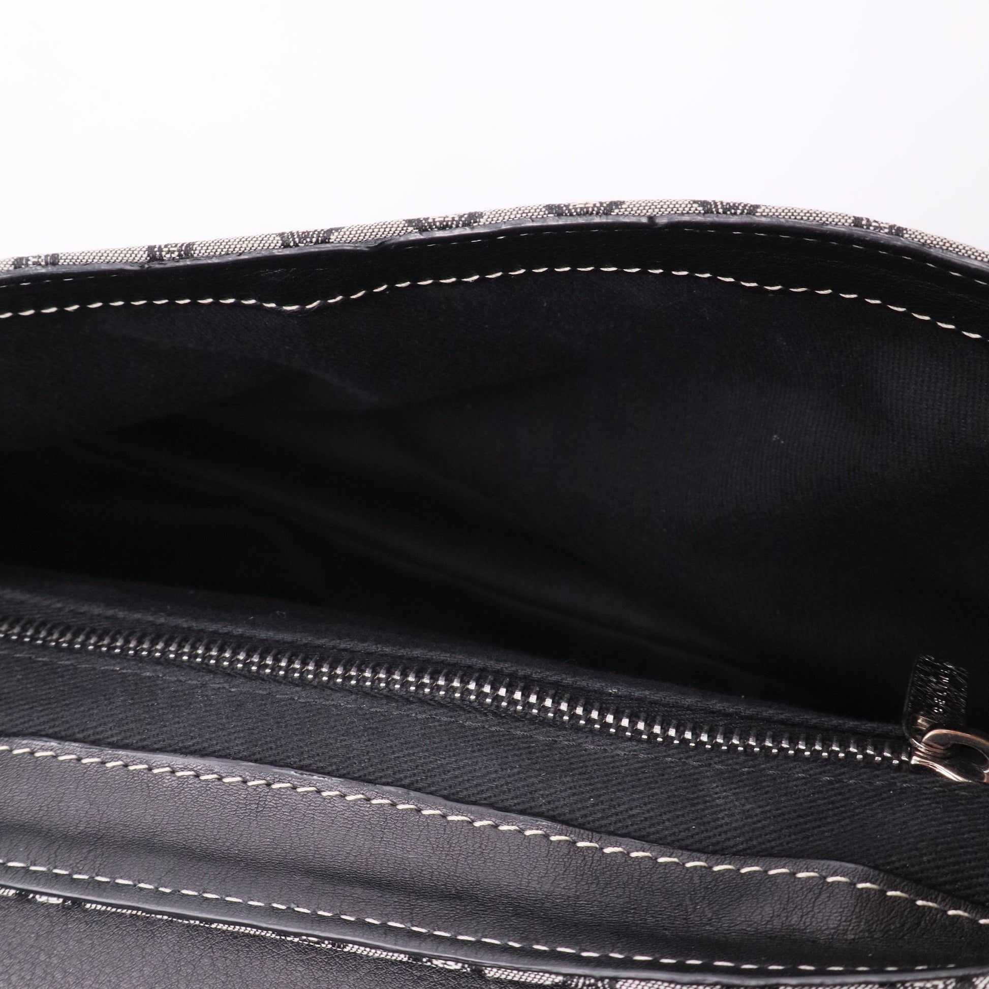 Macadam Triomphe Shoulder Bag