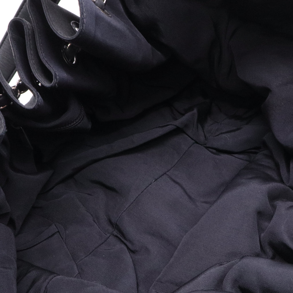 Chanel Black Iridescent Leather and Fabric CC Coco Cabas Hobo twins b20883