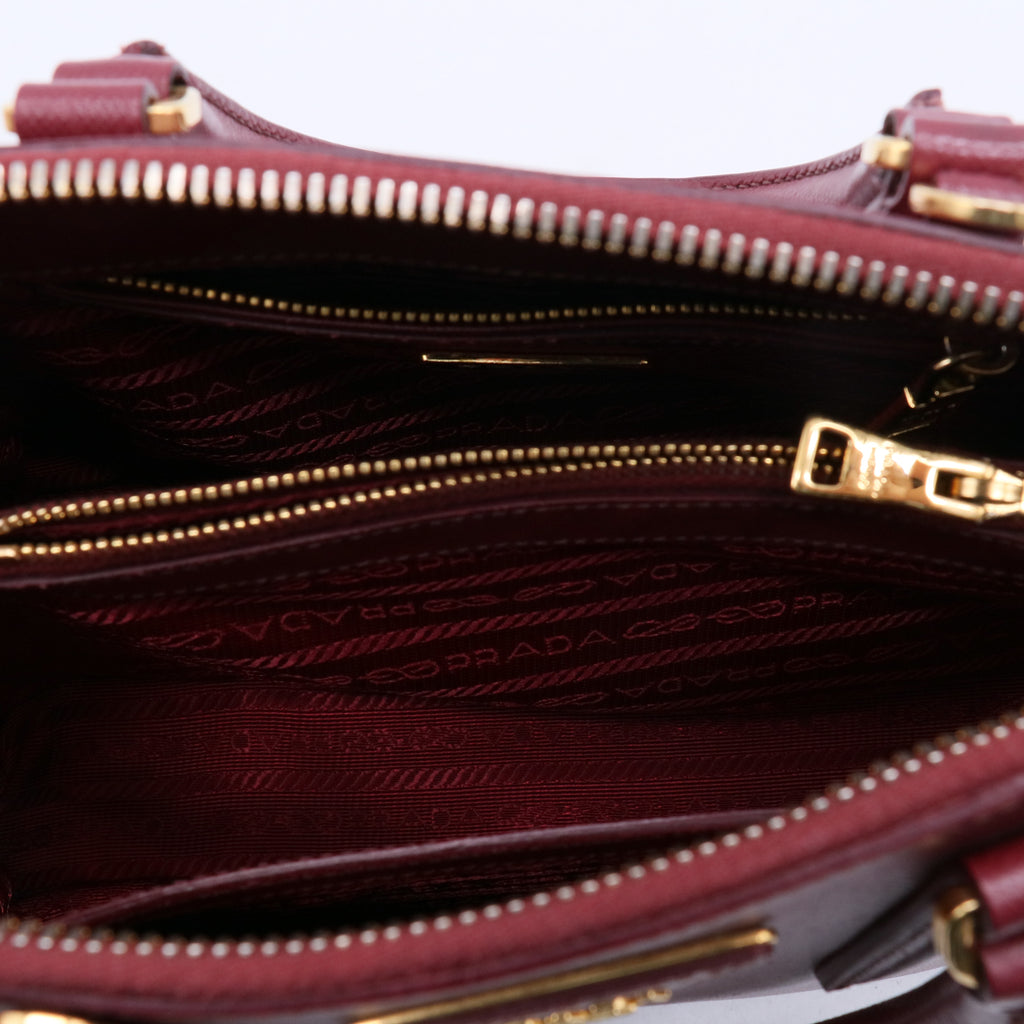 Promenade Bag Saffiano Leather Small B21415