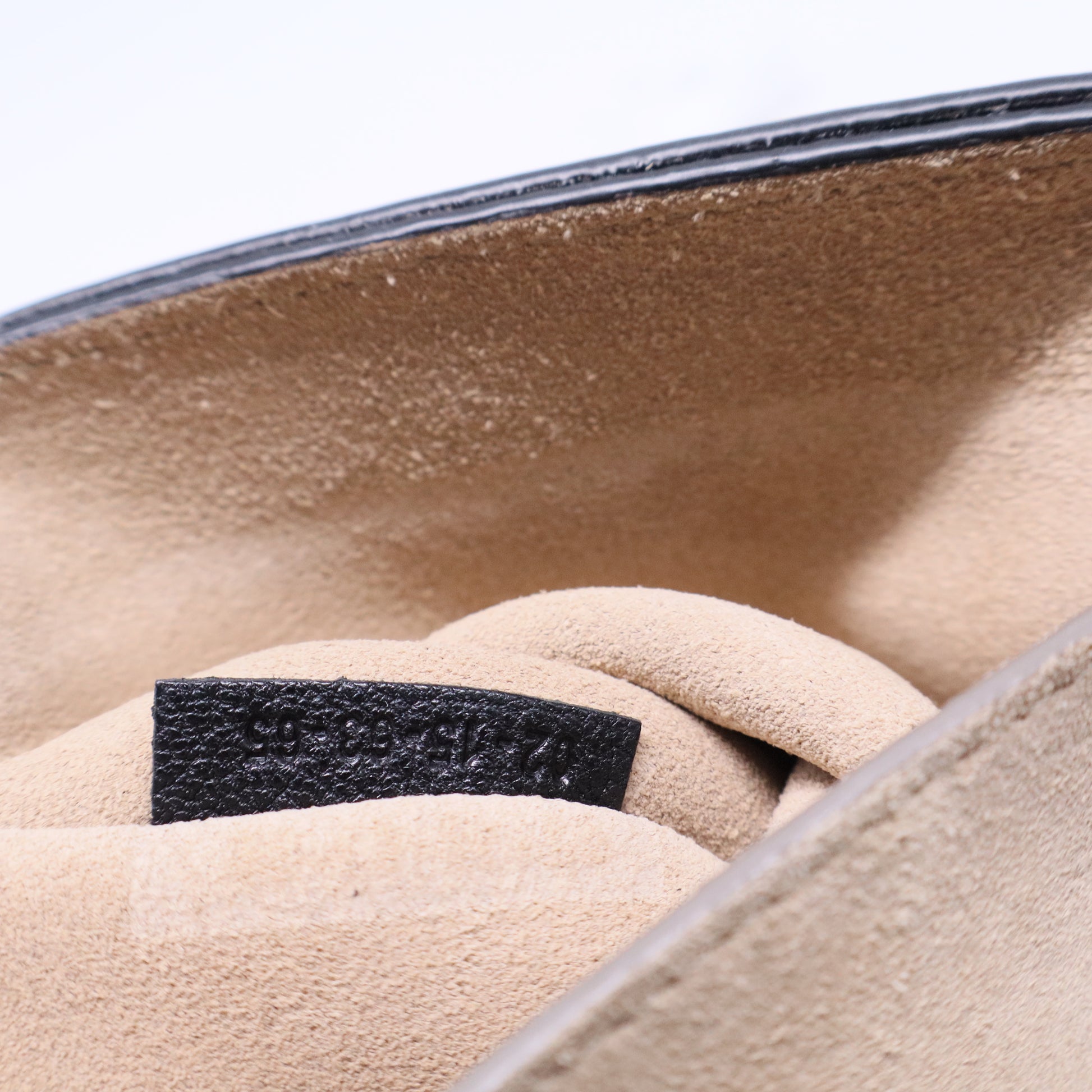 Black Leather Drew Shoulder Bag B20635
