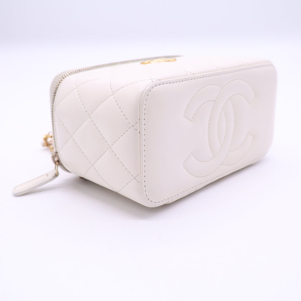 Chanel Caviar Quilted Small Vanity Case With Chain White twins LDJ3819