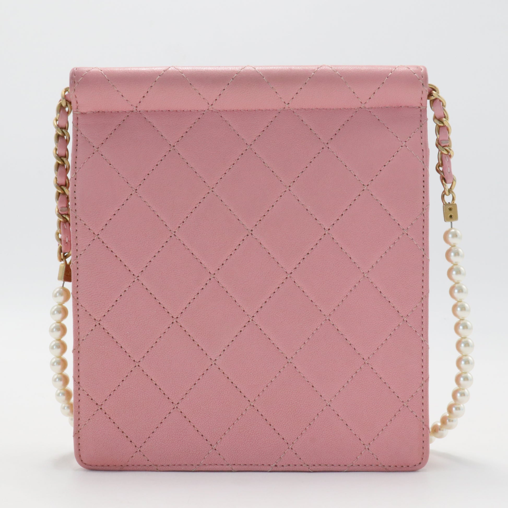 Lambskin Quilted Chic Pearls Flap