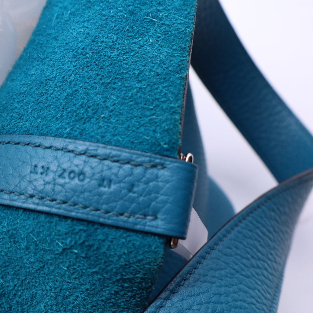 Hermes 26cm Turquoise Clemence Leather Picotin Lock GM Bag twins B21126