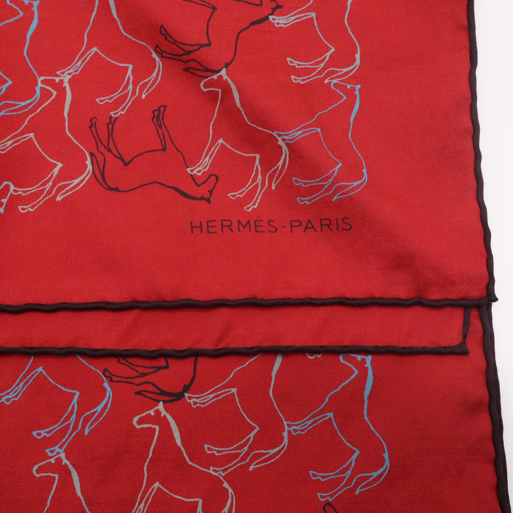 Hermès silk scarf W22234