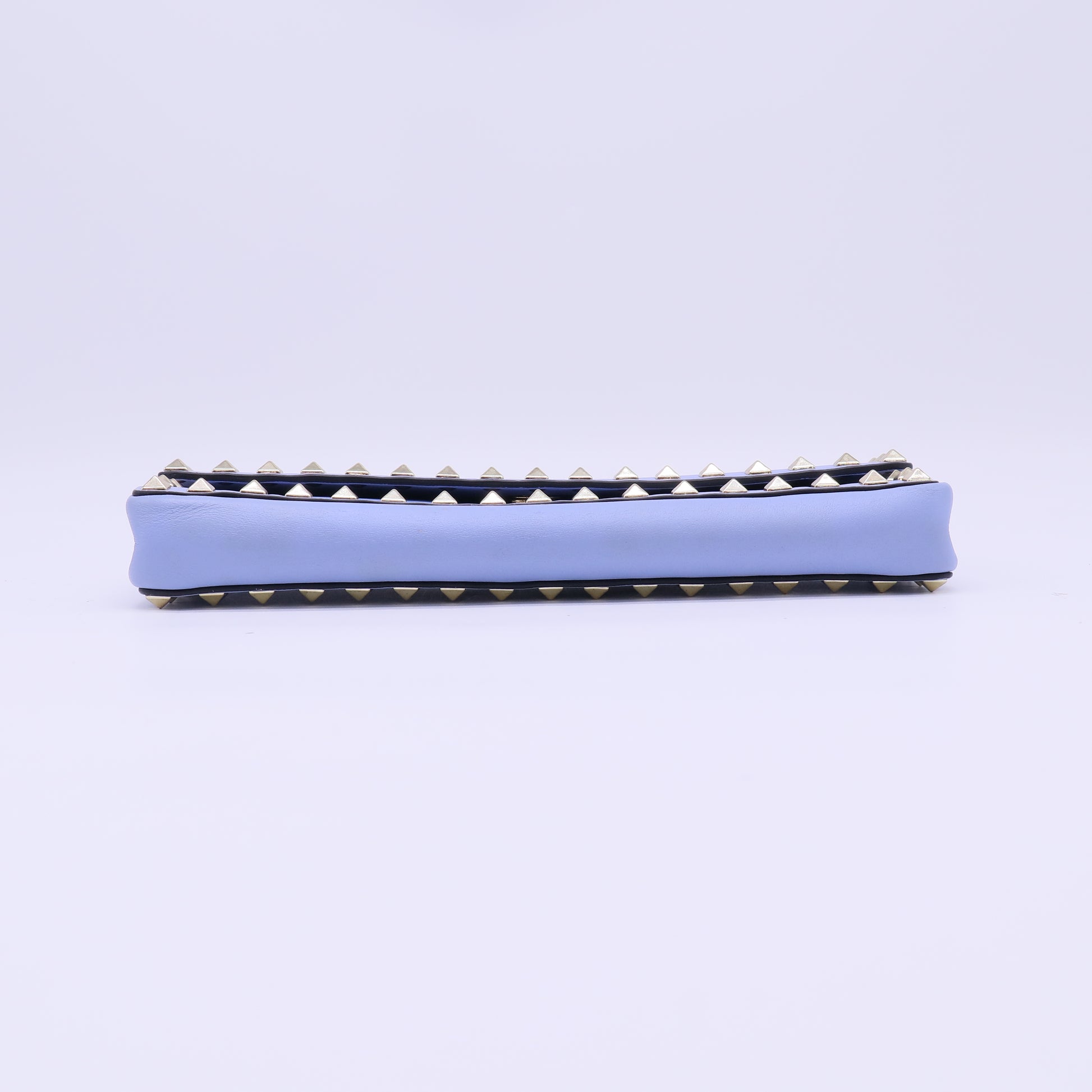 Valentino Garavani Rockstud Bangle Clutch B22681