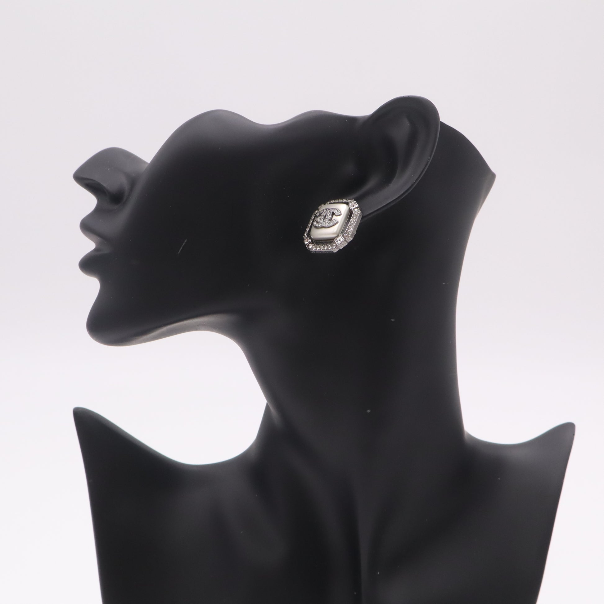 Chanel Square CC Pearl Crystal Rhinestone Stud Earrings W22371