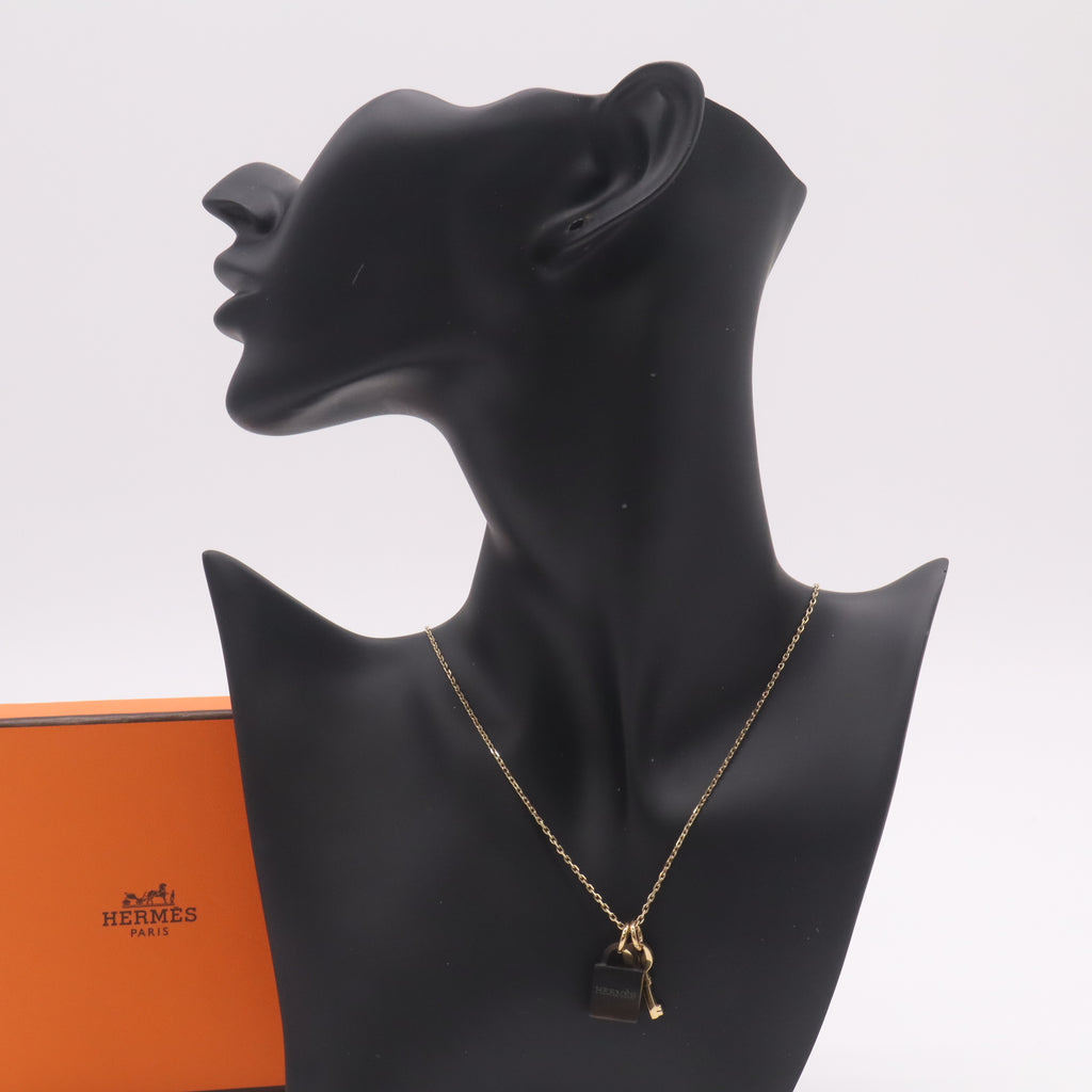 Hermès Amulette Maroquinier / Padlock Pendant Necklace W22372