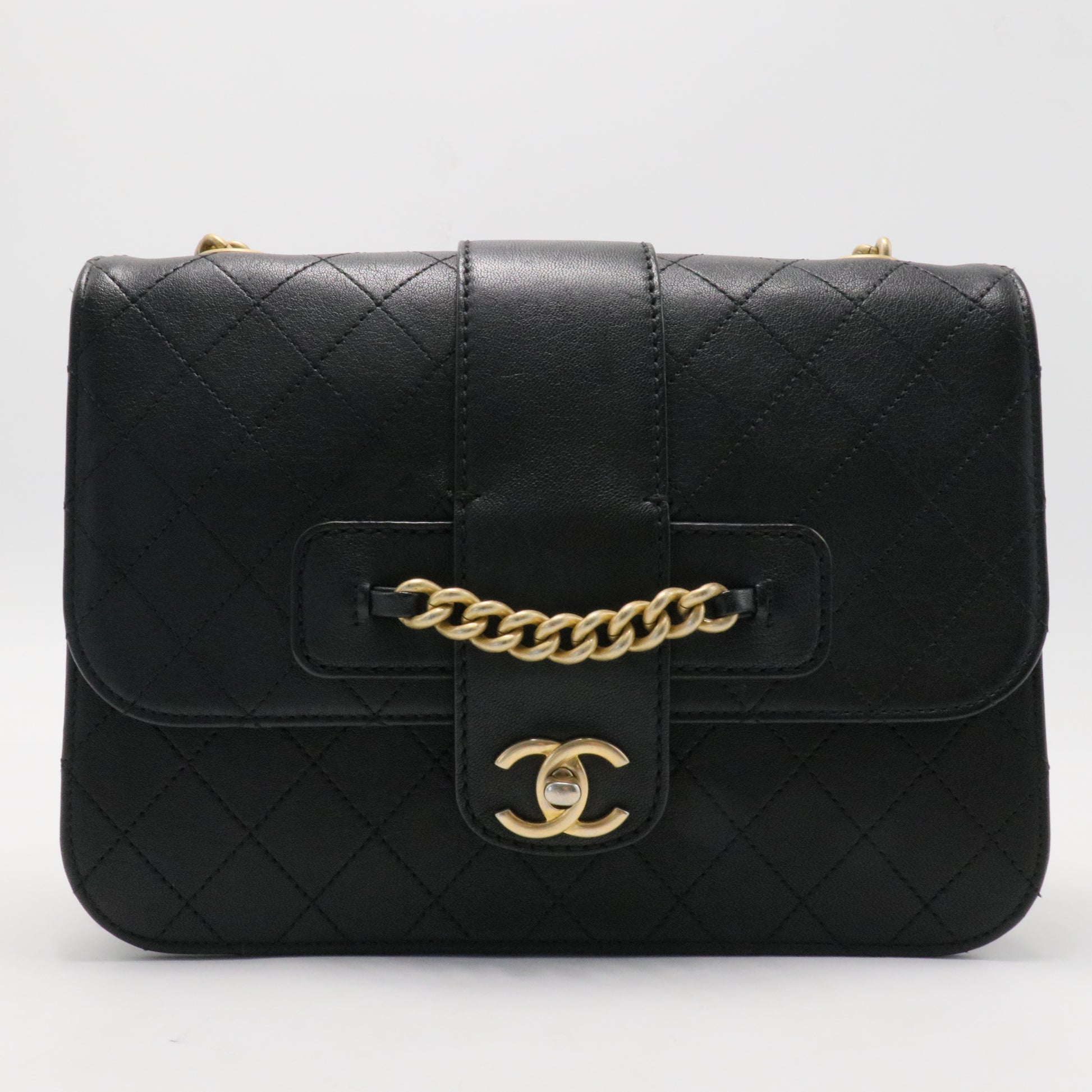 Front Chain Flap Bag Quilted Sheepskin Medium
