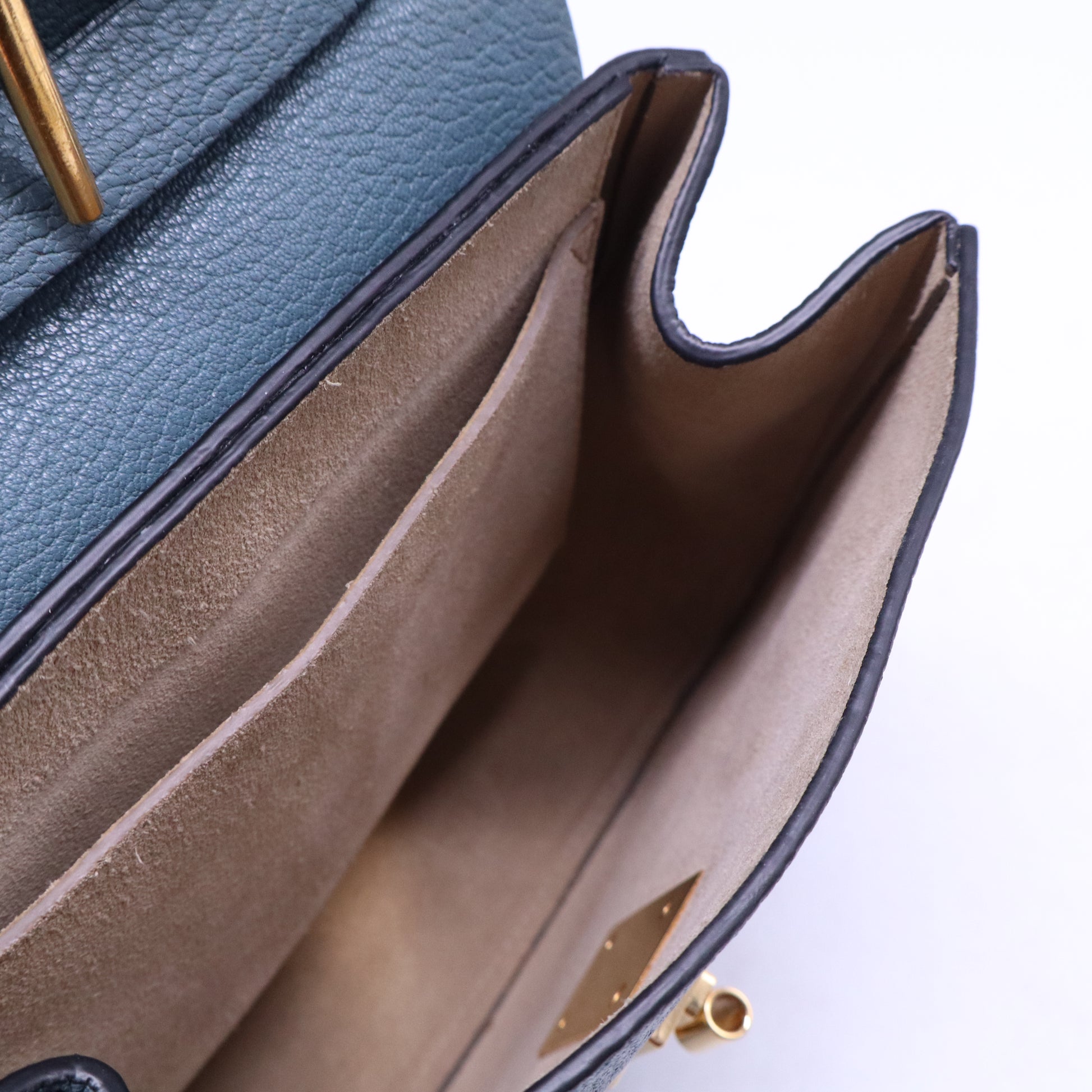 Drew Shoulder Bag B21451