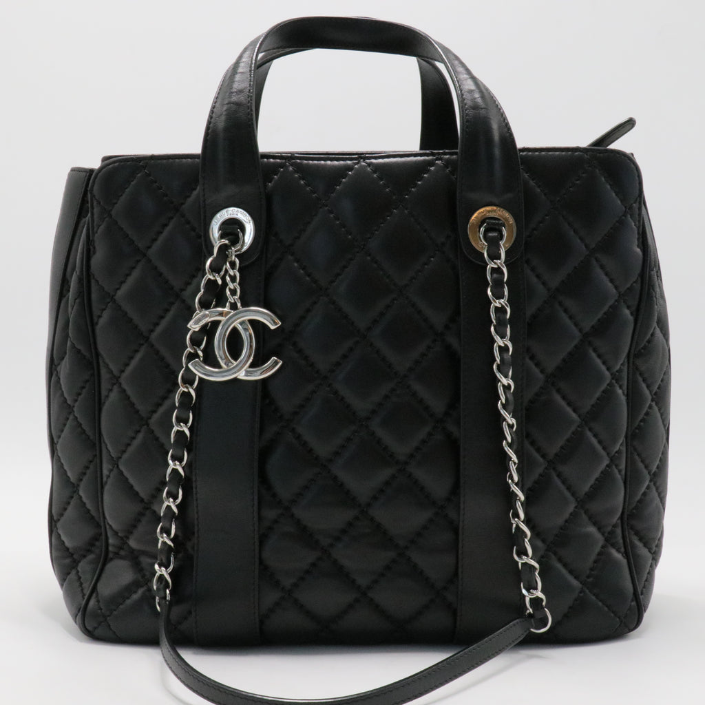 Urban Companion Top Handle Shopping Tote Quilted Caviar Large