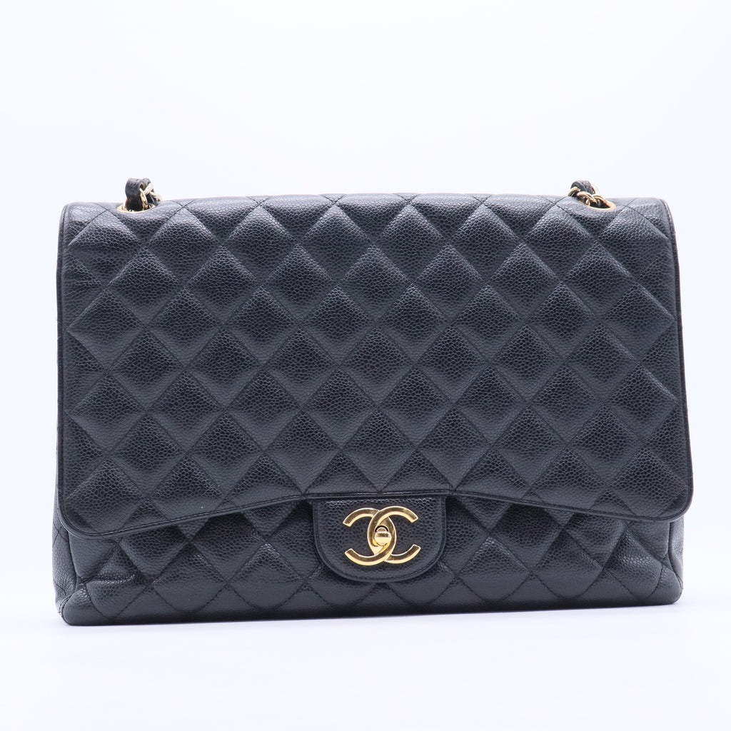 Maxi Classic leather shoulder bag B12393