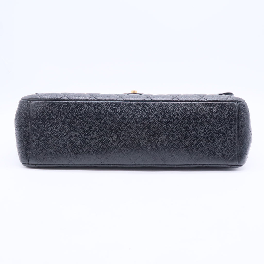 Maxi Classic leather shoulder bag B12393