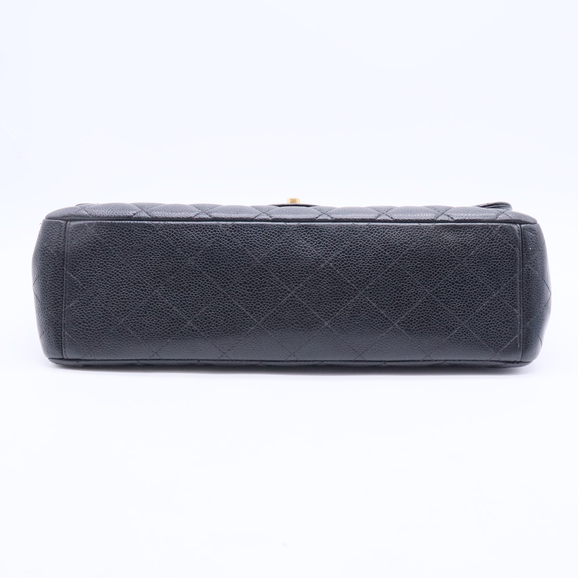 Maxi Classic leather shoulder bag B12393