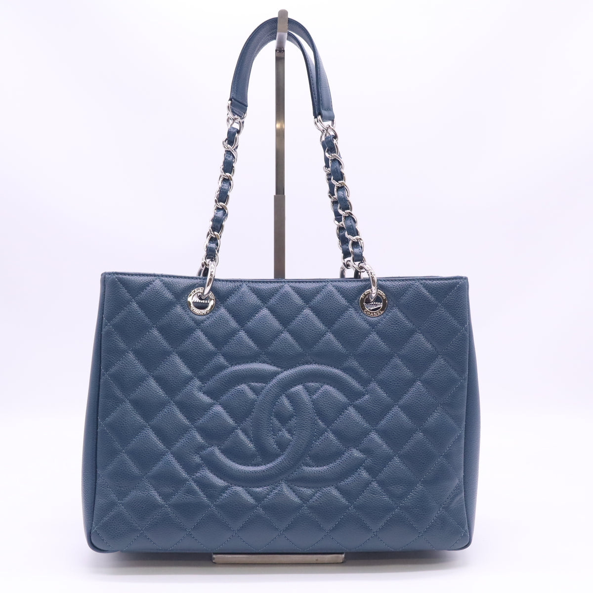 Chanel Quilted Caviar Grand Shopping Tote (GST) B24524