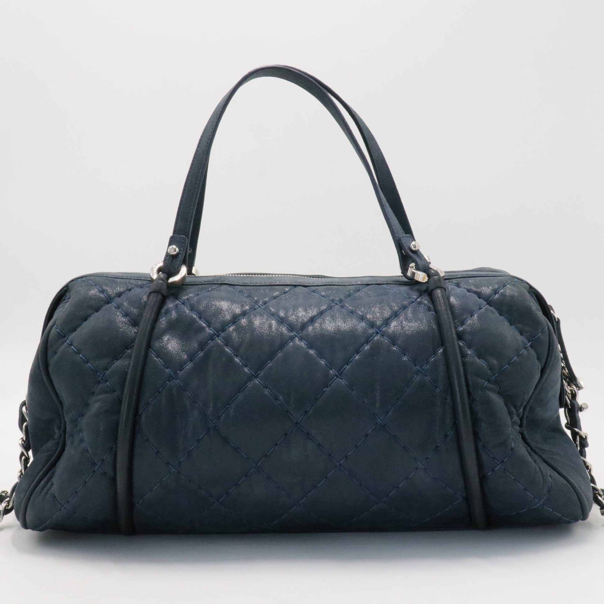 Iridescent Calfskin Quilted Relax CC