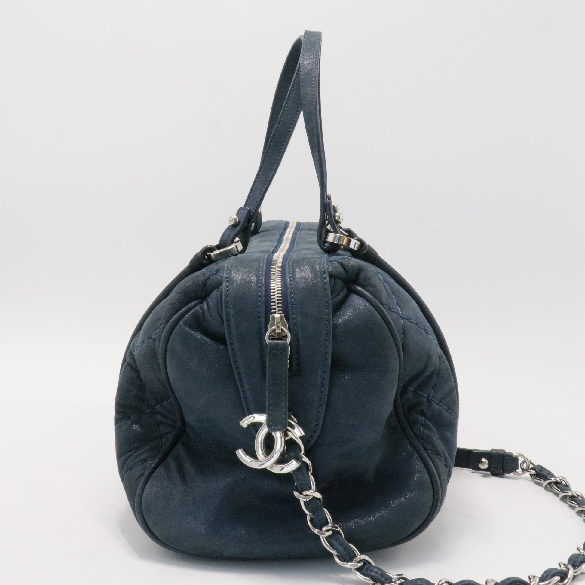 Iridescent Calfskin Quilted Relax CC