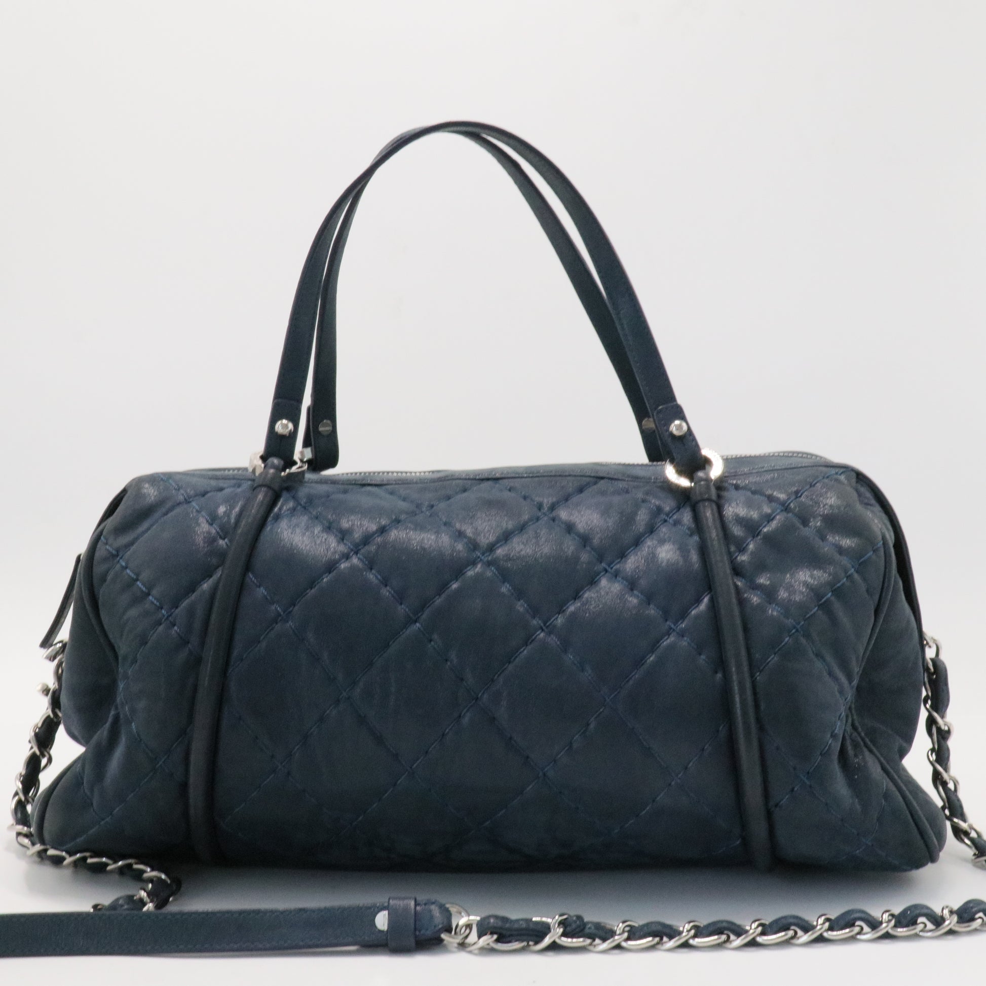 Iridescent Calfskin Quilted Relax CC