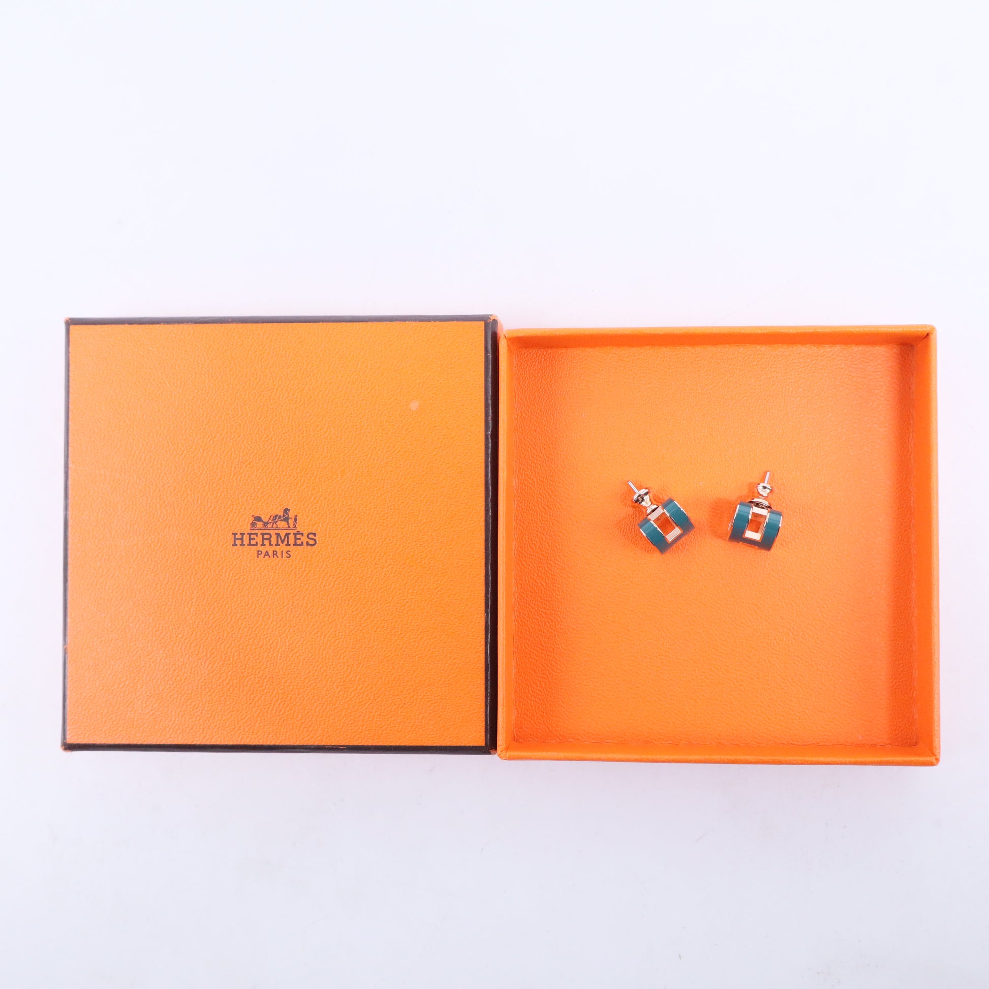 Hermes Iconic H Earrings W20477