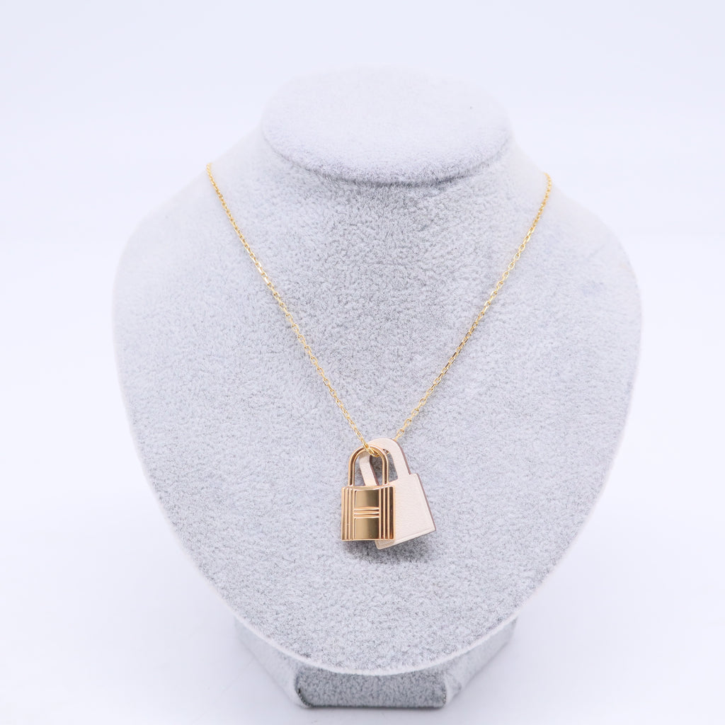 O'Kelly Leather Pendant Necklace W20483
