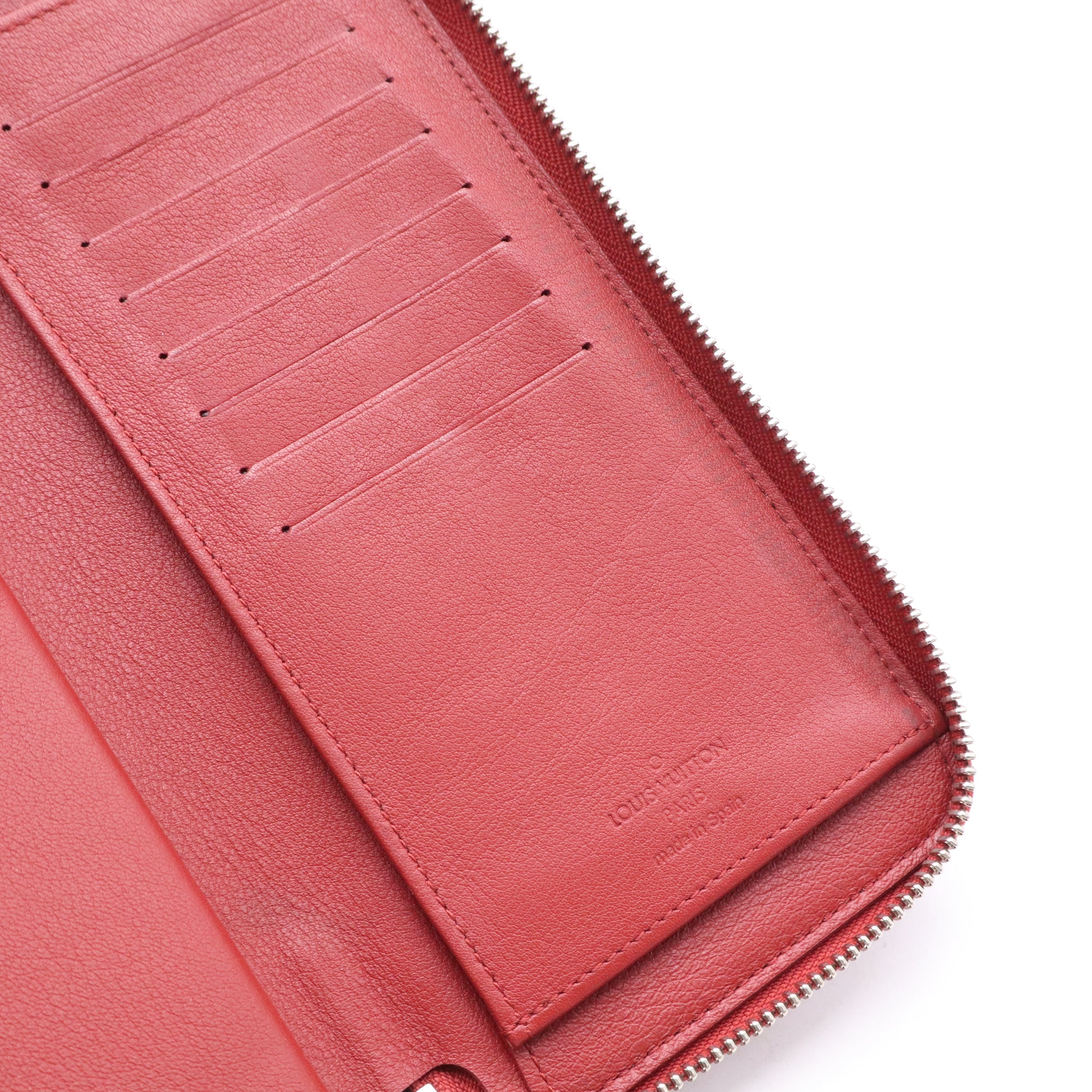 Louis Vuitton Zippy Wallet W20890