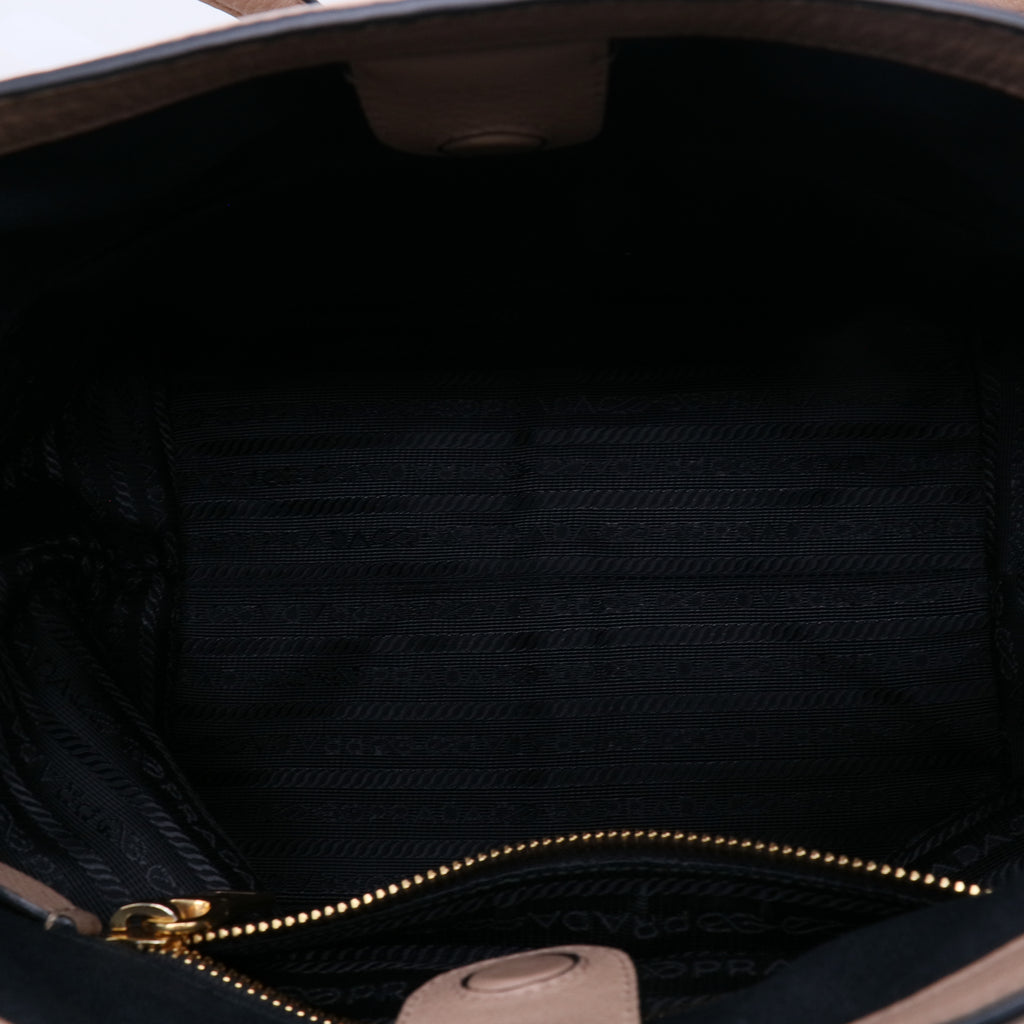 Cammeo Vitello Phenix Leather Small Tote Bag B21389