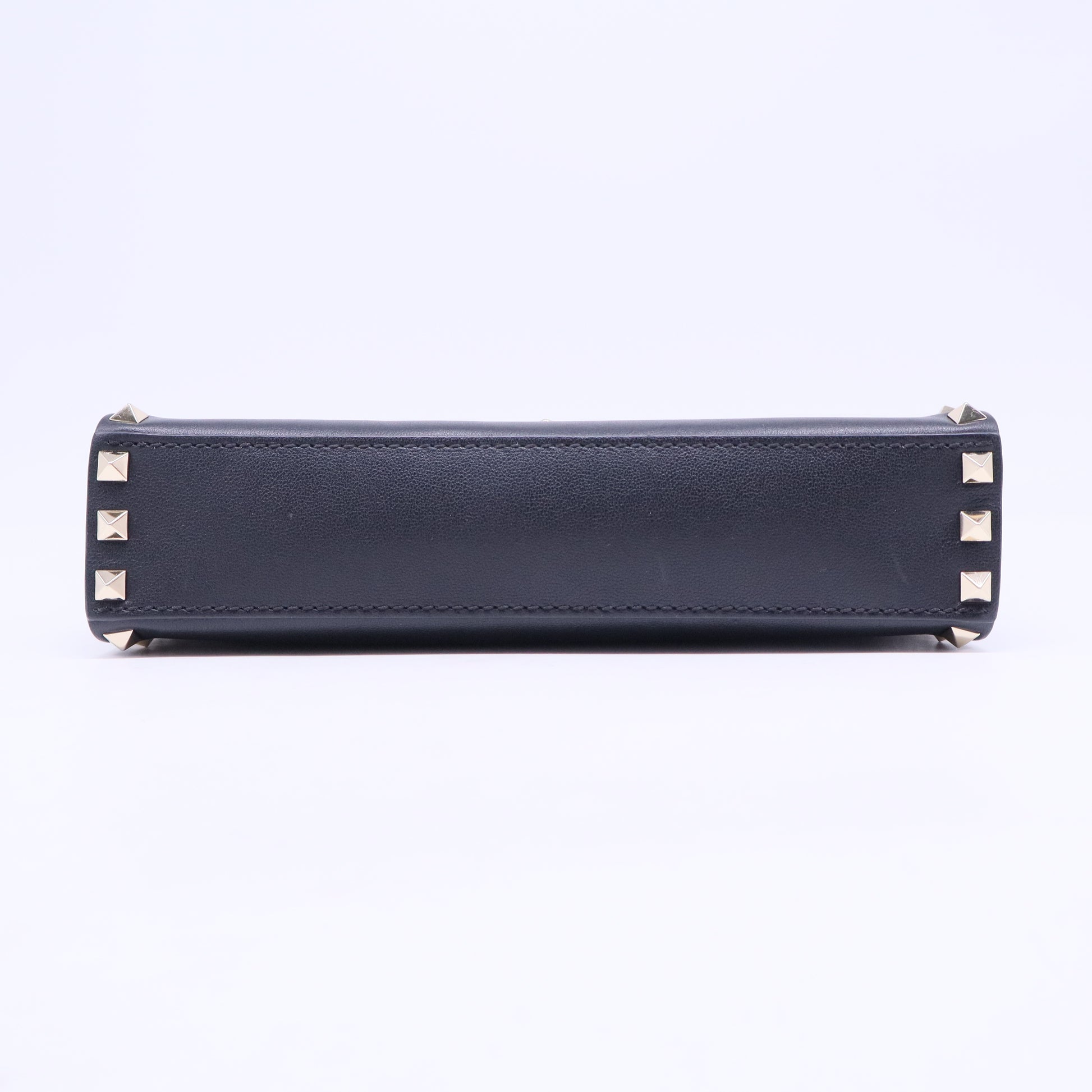 Medium Rockstud Leather Shoulder Bag B20848