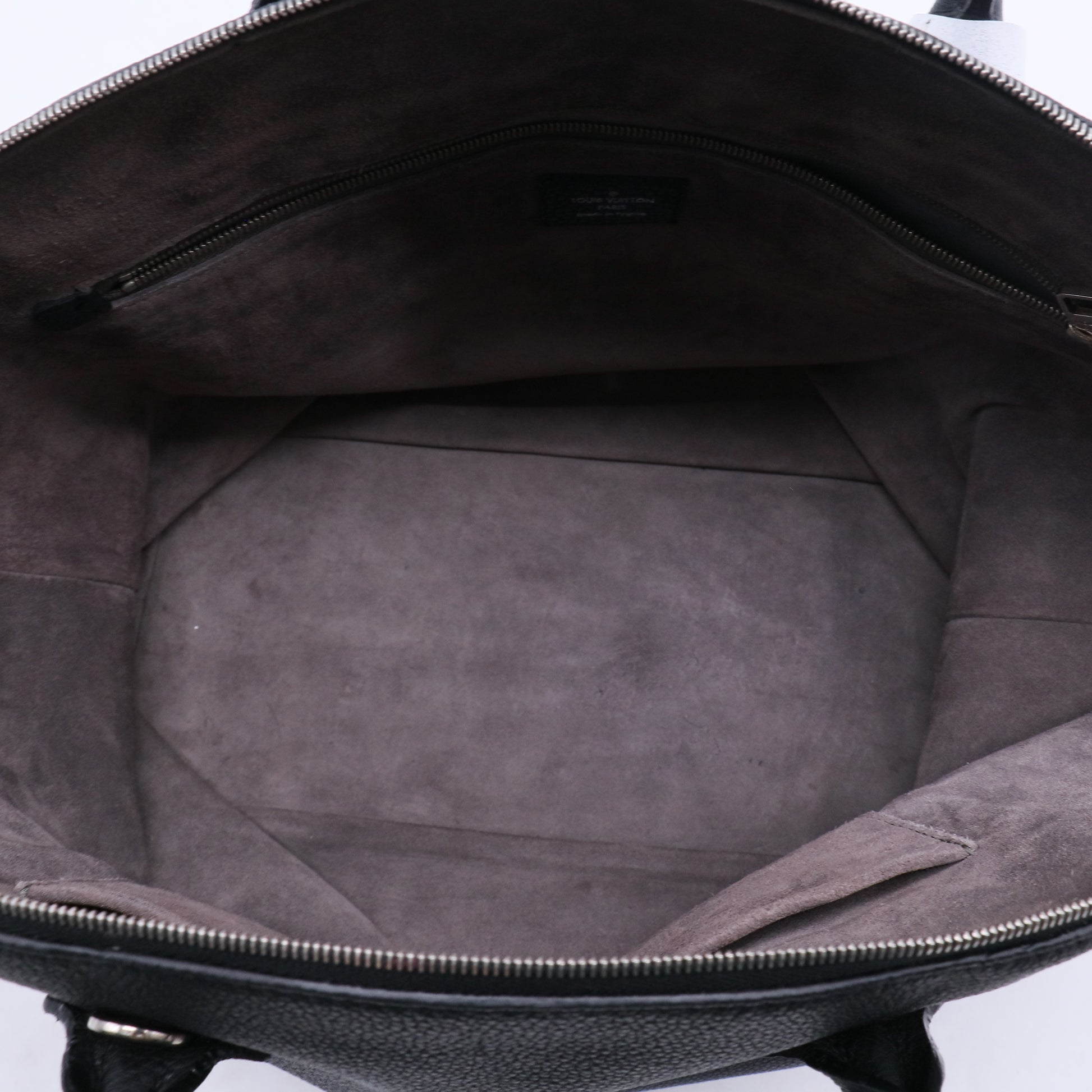 Veau Cachemire Soft Lockit MM Black B21789