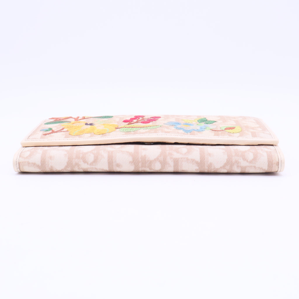 Vintage Flowers Wallet W10757