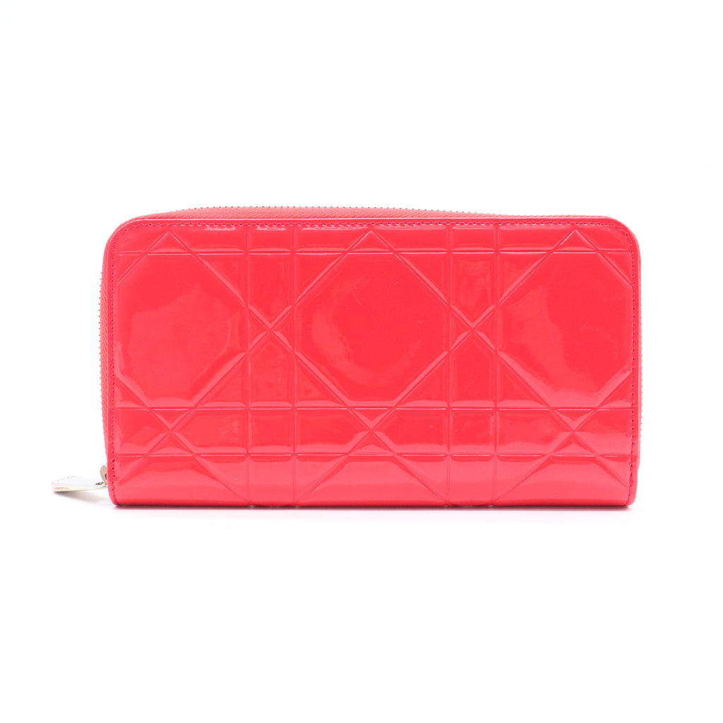 Lady Dior Zip Around Continental Wallet W21059