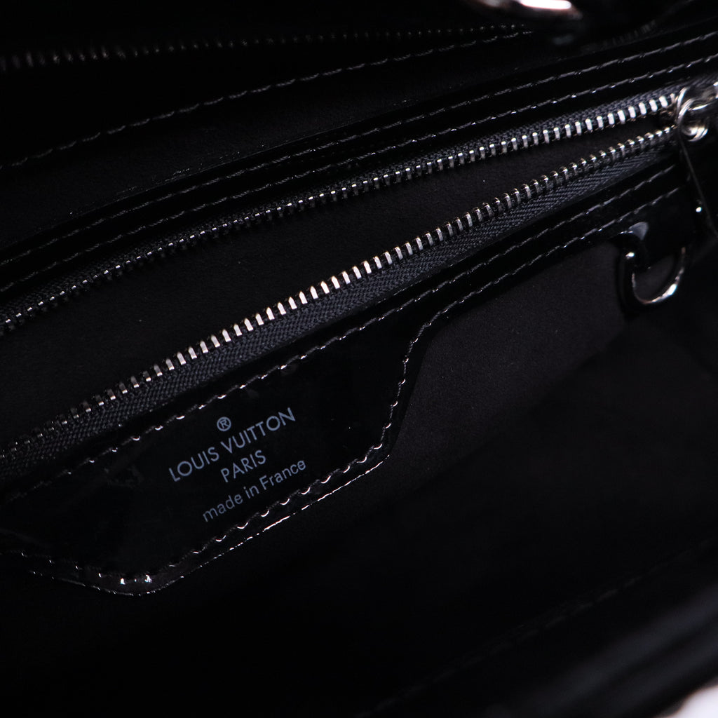 Epi Leather Mirabeau PM B20692