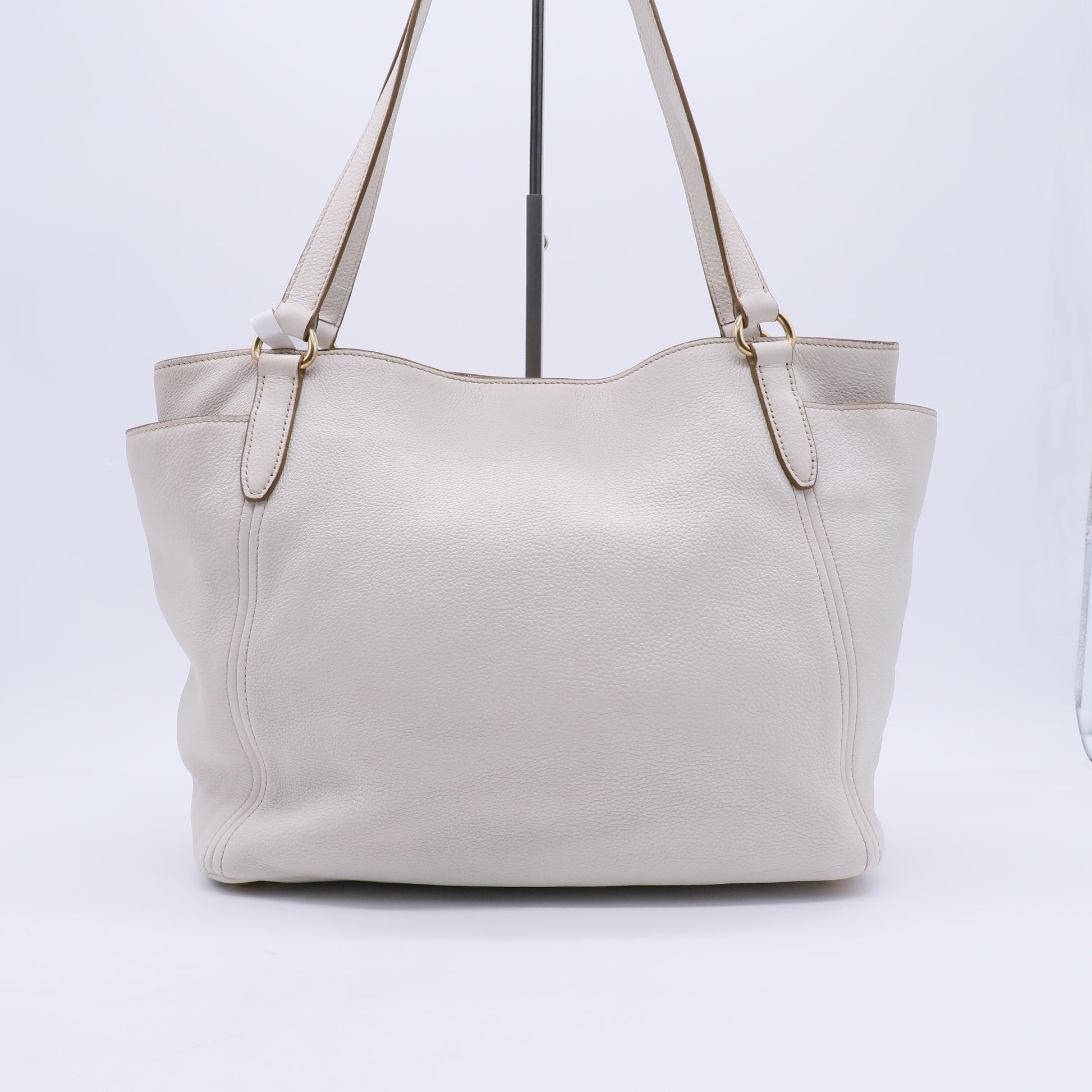 White Tote Leather B21677