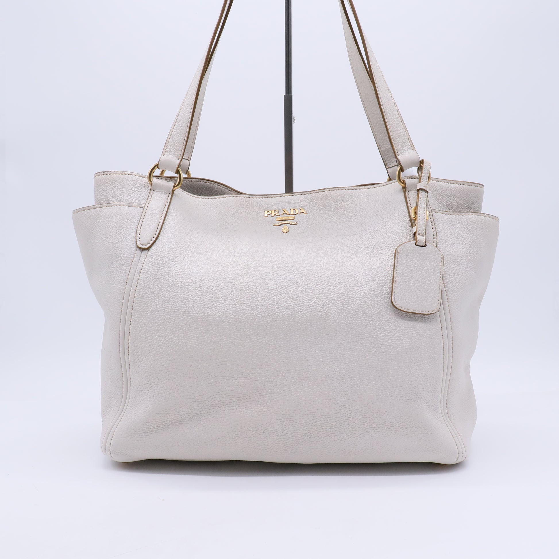 White Tote Leather B21677
