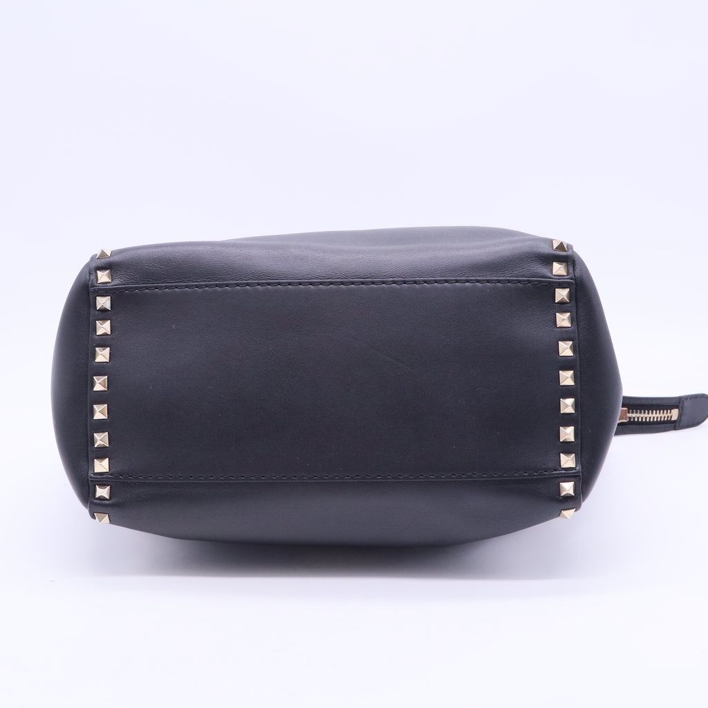 Valentino Black Leather Rockstud Trapeze Tote B12323