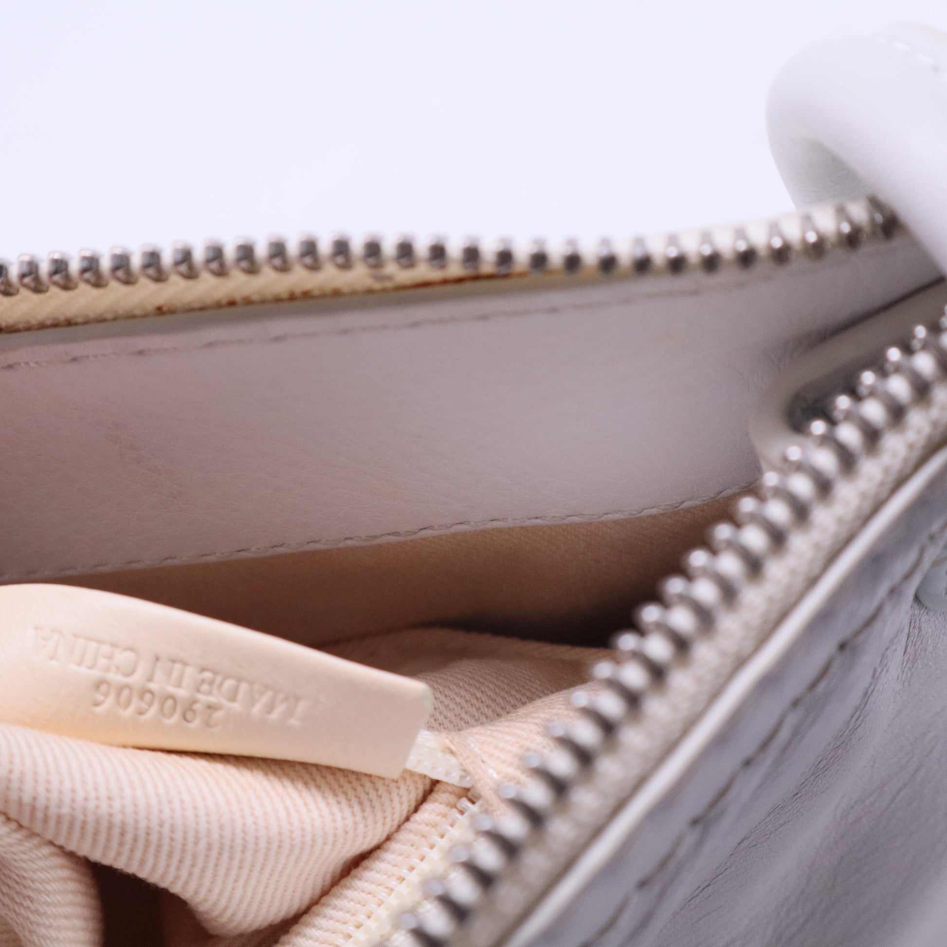 LOEWE Handbags Leather White B20460
