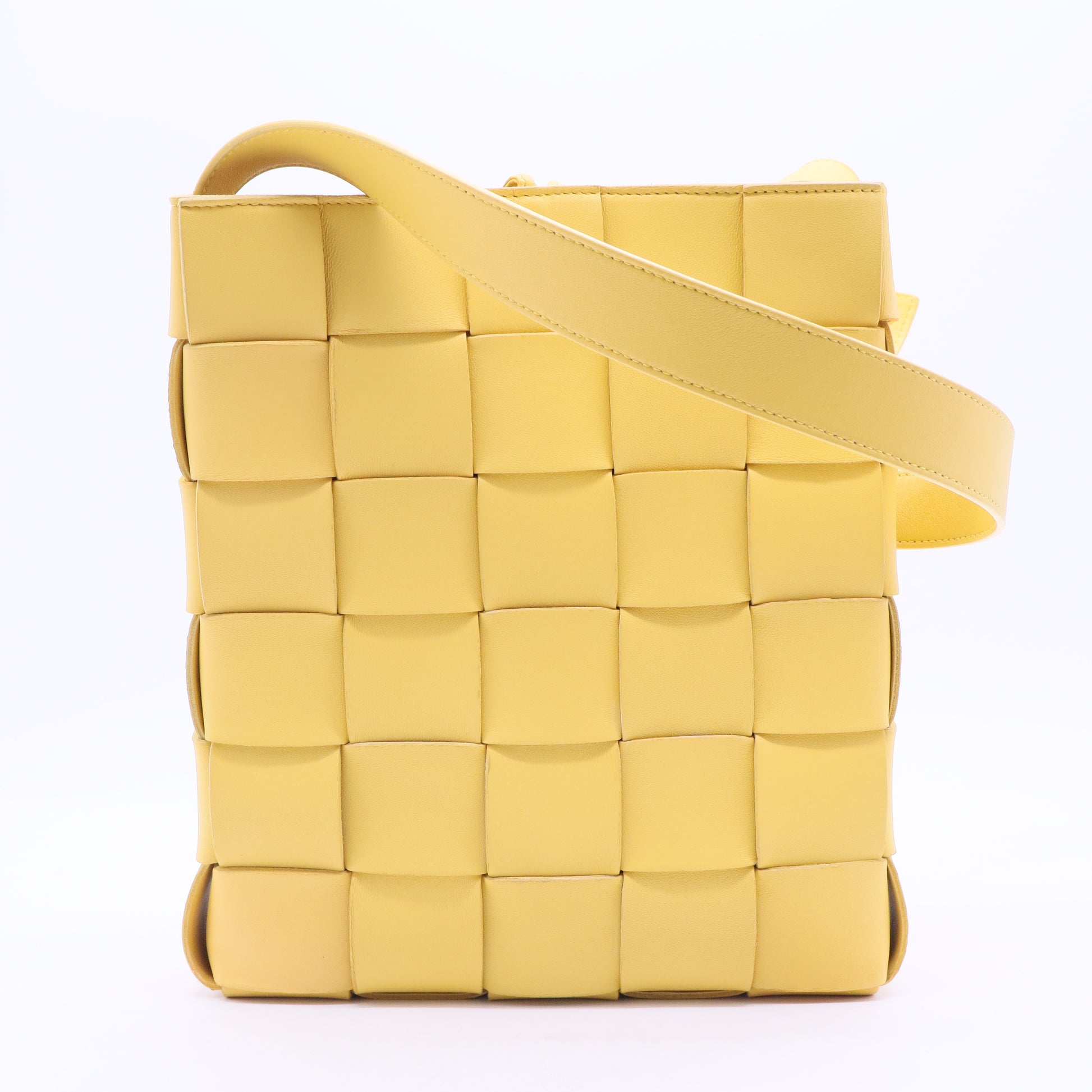 Bottega Veneta Intrecciato Cassette Messenger Bag B20041
