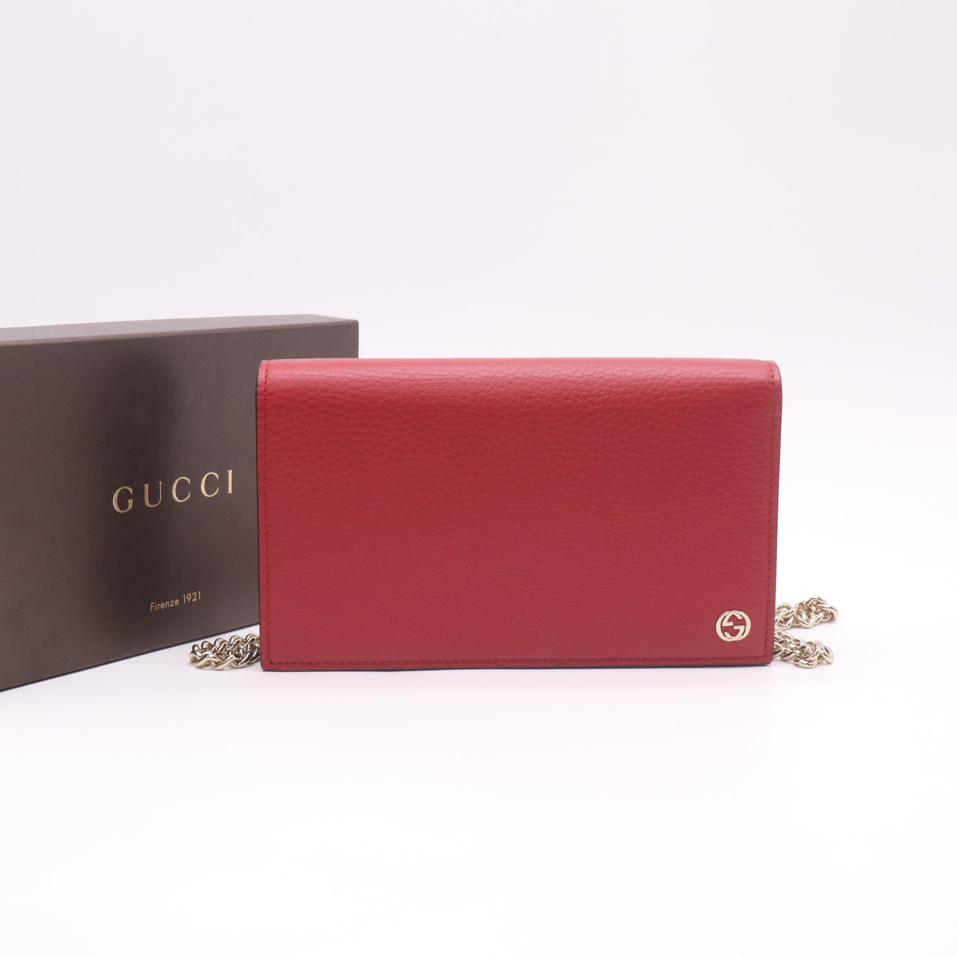 Gucci Dollar Calfskin Interlocking G Betty Chain Wallet in Red W22379