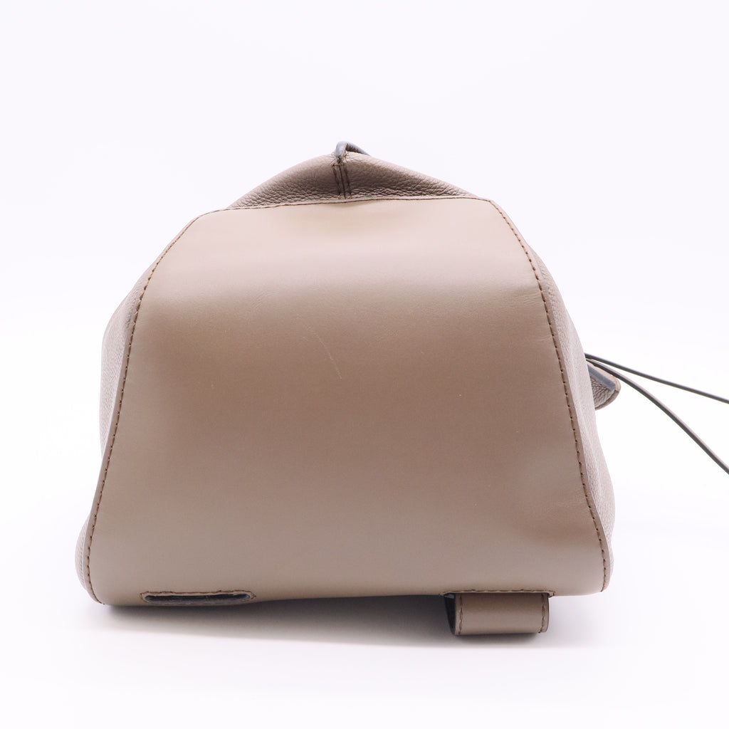 Anton Sling Bag Leather Small Twins