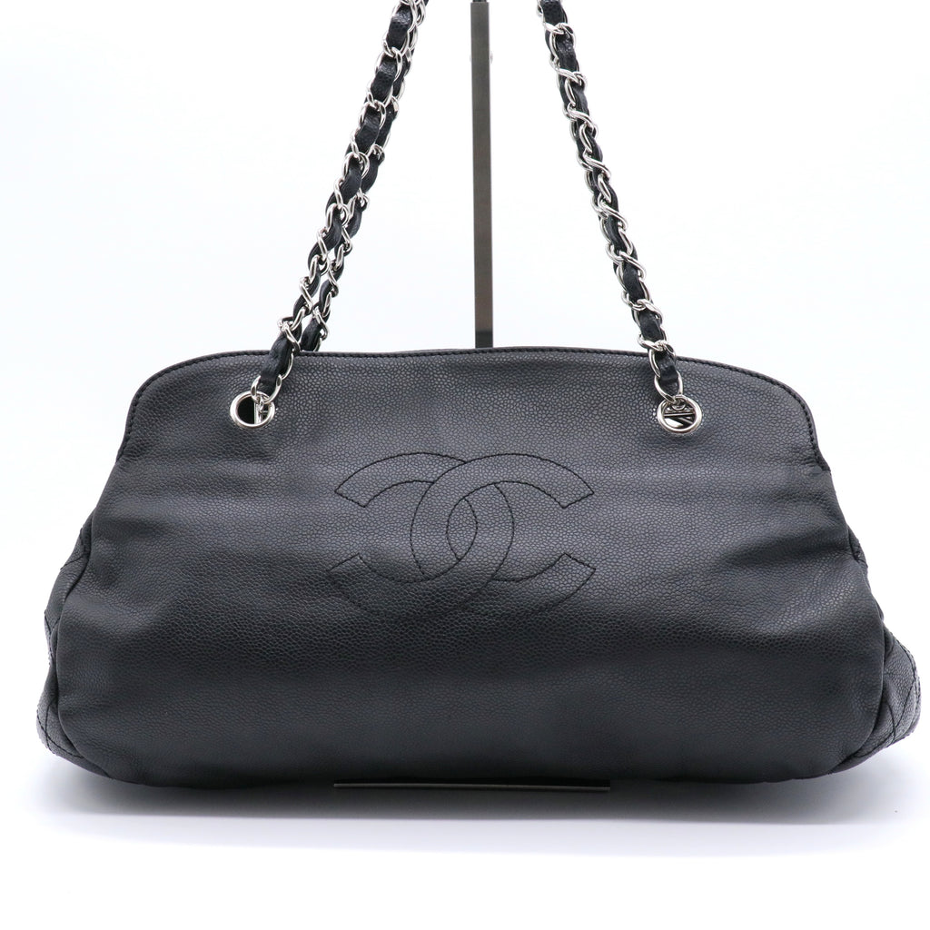 Caviar Quilted Timeless CC Bowler Bag Black
