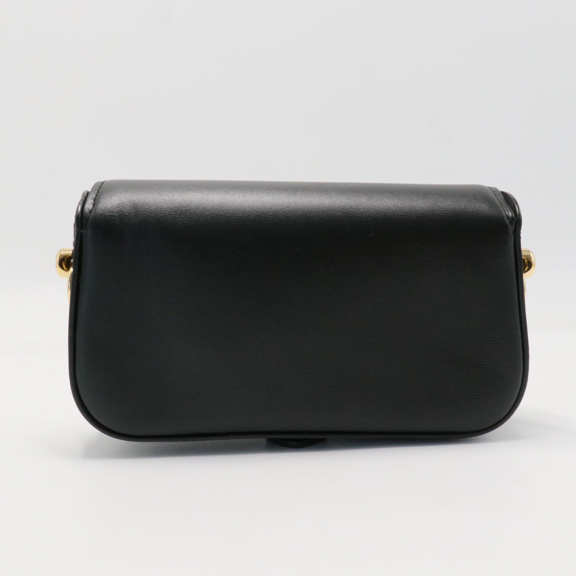 Officier Pouch With Strap Calfskin
