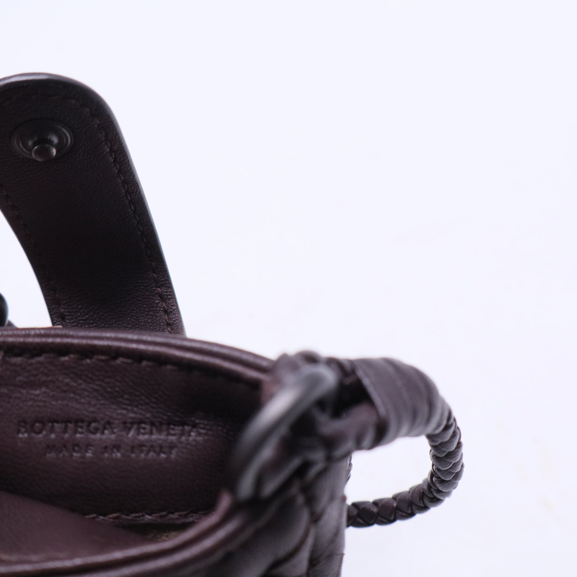 Intrecciato Leather Phone Holder W20560