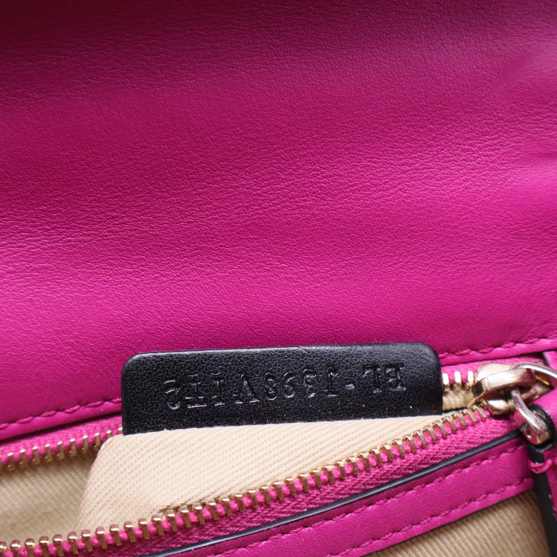 Rockstud Shoulder Bag B20632