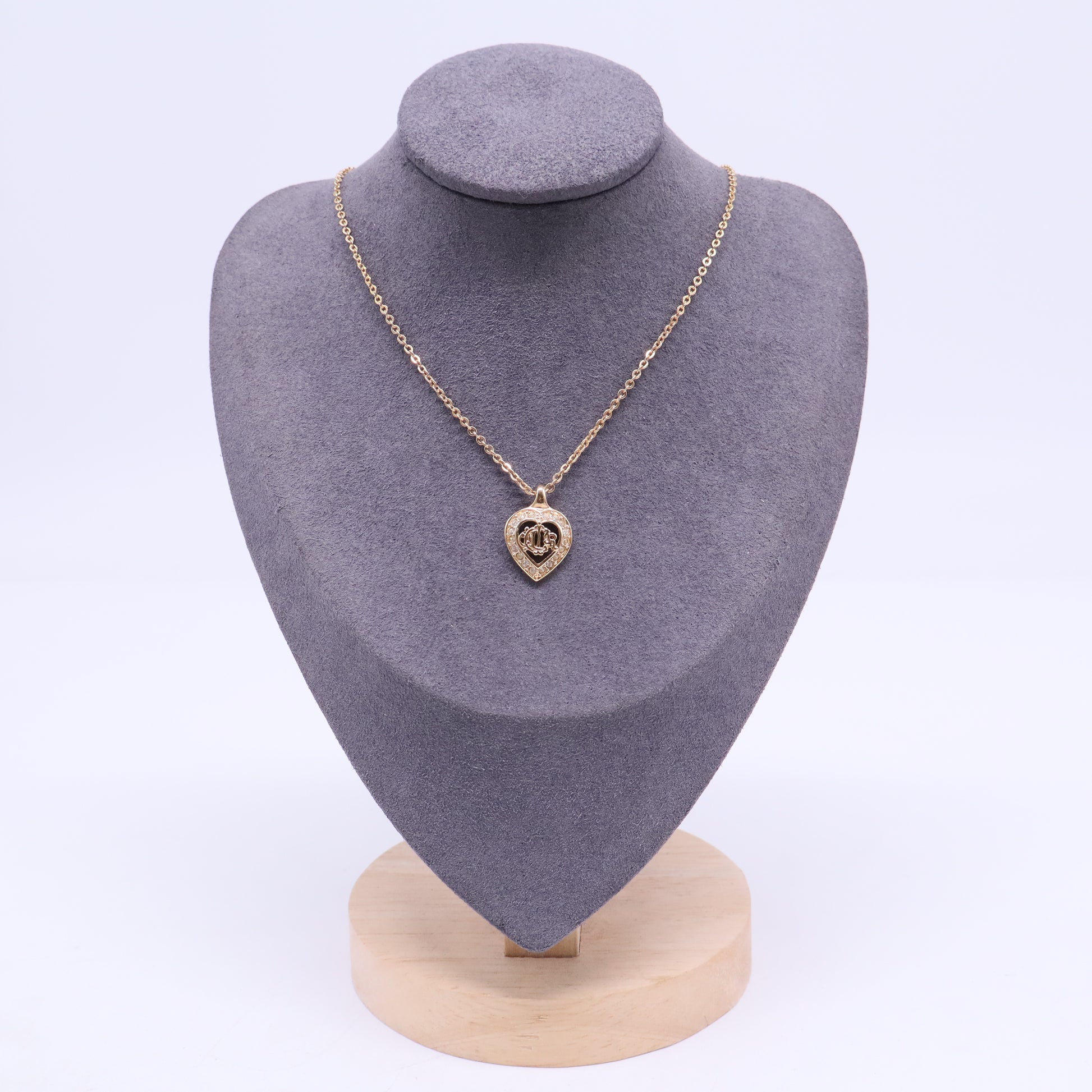 Vintage Crystal Crest Heart Pendant Necklace W20596