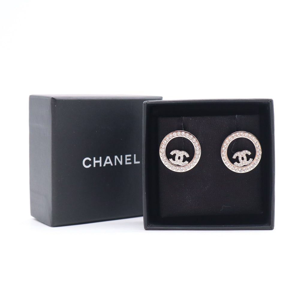 CC Crystal Circle Stud Earrings W21211