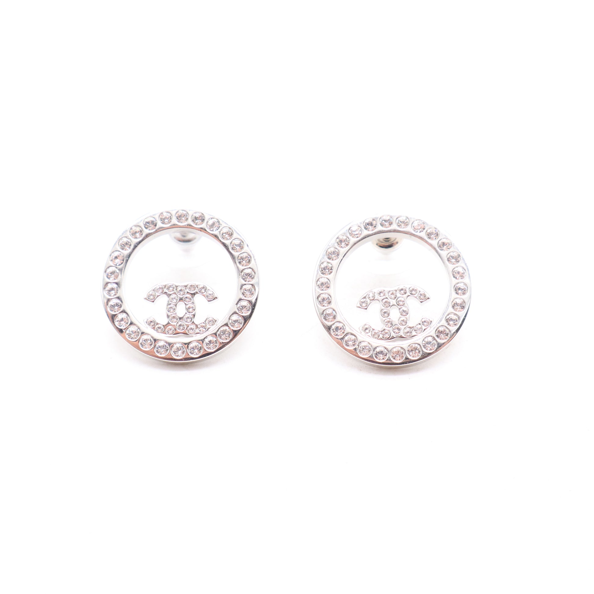 CC Crystal Circle Stud Earrings W21211