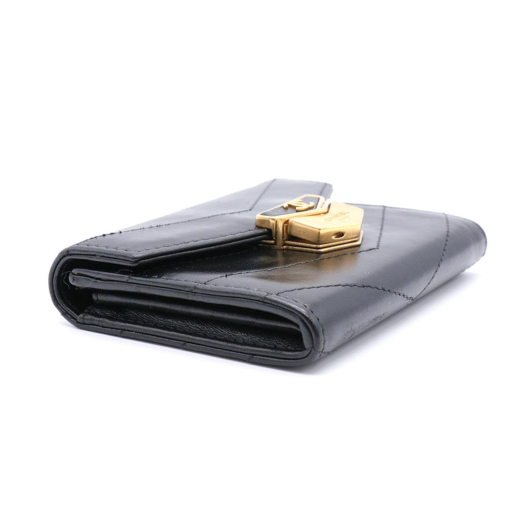 Classic Flap Wallet Black Calf  Leather GISEL