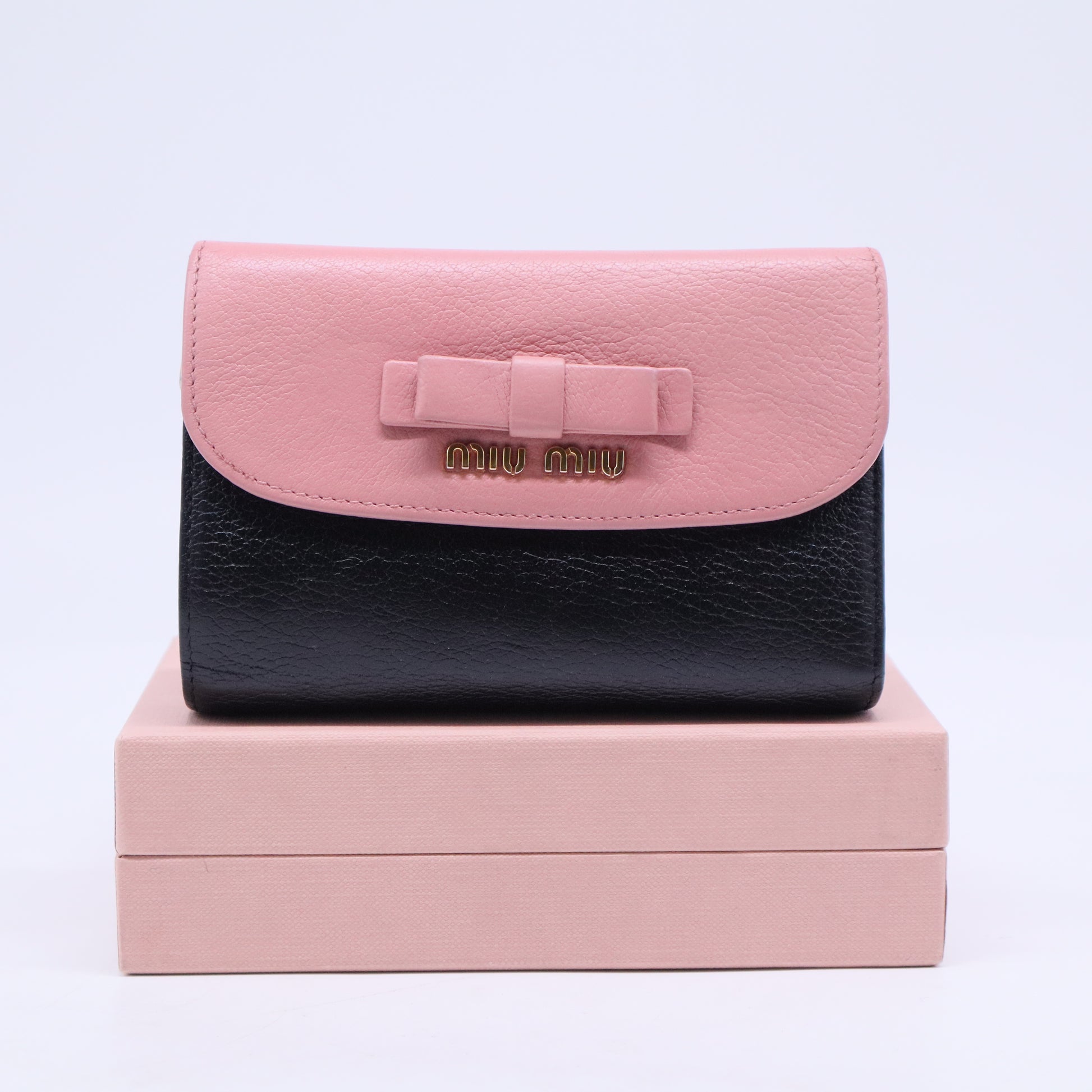 PINK Leather Bow Flap Continental Wallet W20520