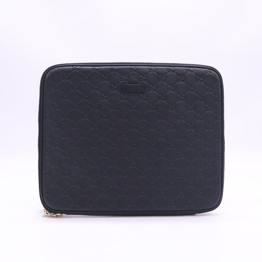GG Signature Portfolio W23518