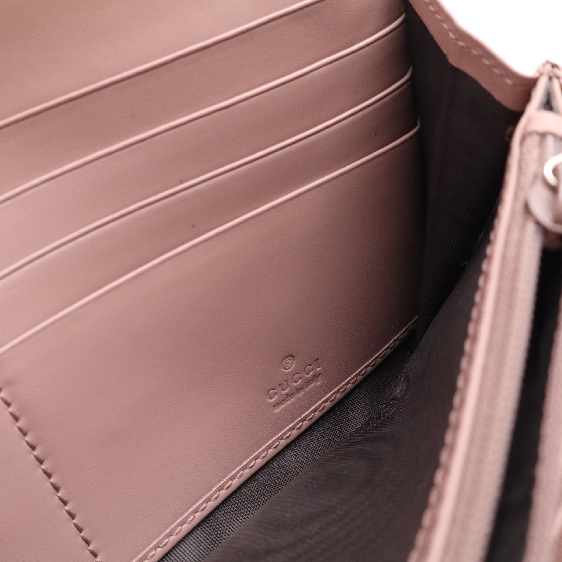 Gucci Guccissima Bowy Continental Flap Wallet W21064