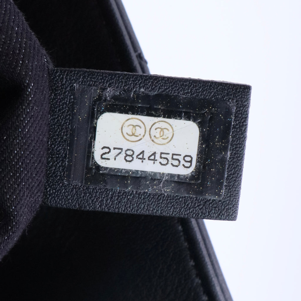 Calfskin Stitched Over & Over Hobo Black twins