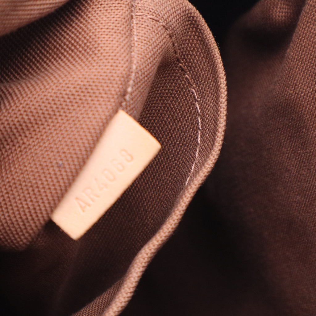 Monogram Tivoli PM B12158